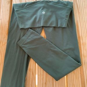 Size 4 Lululemon aligns 25” sage